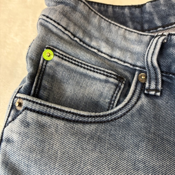 BOSS Hugo Boss Faded Blue Jeans Mens Size 38 x 31 Pants - Picture 3 of 12